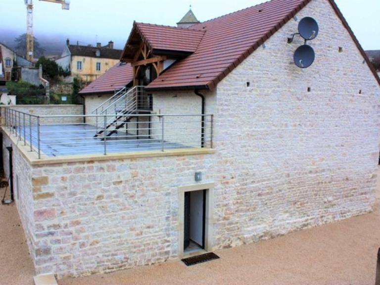 Renovated house with jacuzzi, pets welcome, between Beaune and Nuits-Saint-Georges — photo 2