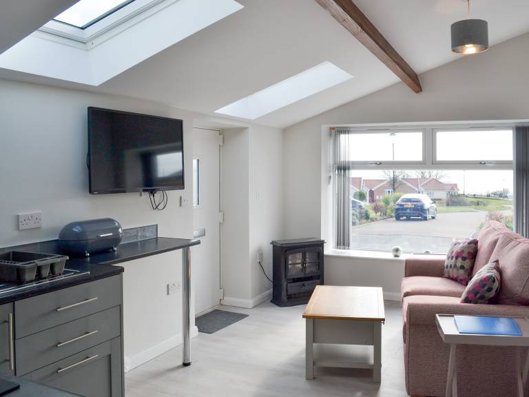 Family-friendly beautiful cottage | Sea view | Close to the beach | Dogs allowed — photo 3
