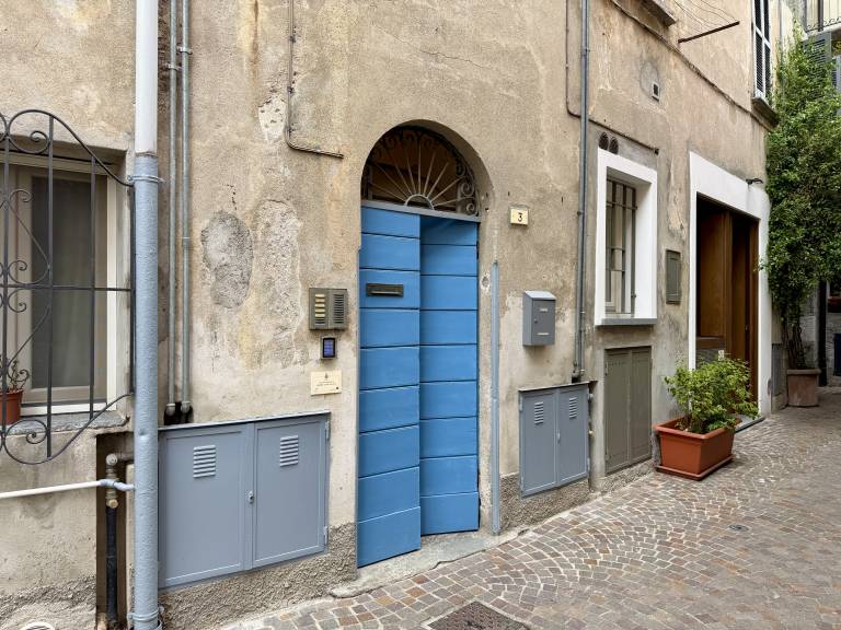 Ferienwohnung in Mandello del Lario für max. 4 Personen Ferienwohnung in Mandello del Lario für max. 4 Personen