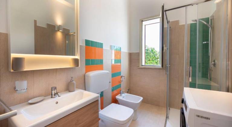 Villa with 5 rooms for 9 persons — photo 2