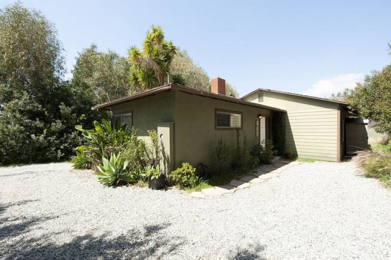 House  Eastern Malibu