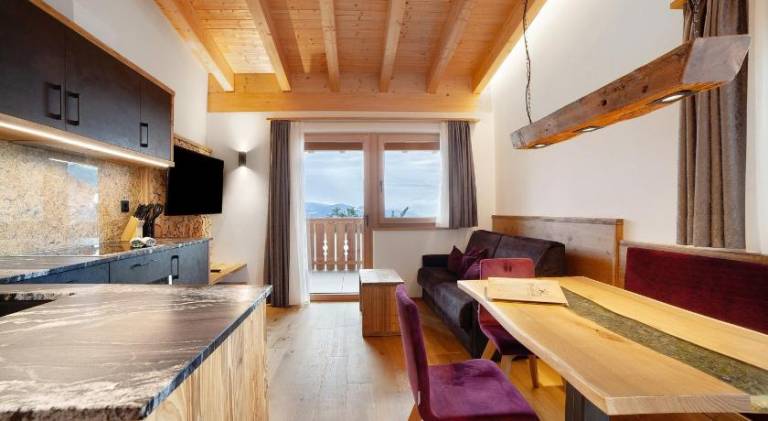 Holiday apartment with yard & BBQ | Perfect for remote work — photo 3