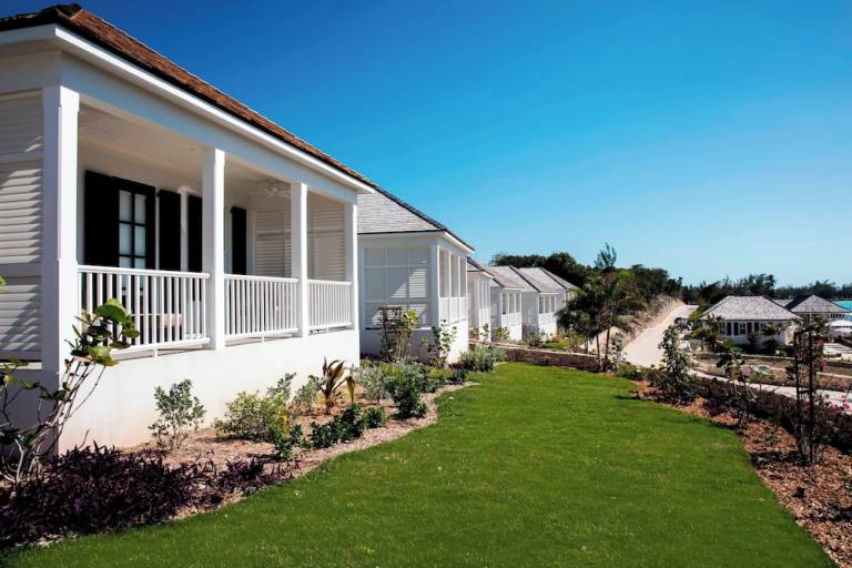 Resort  North Eleuthera