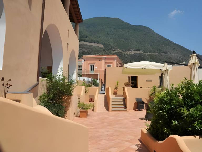Solemar Hotel in Malfa