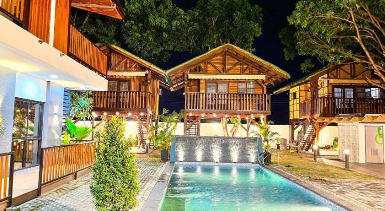 Treehouse Executive Villas - ANGELES in Angeles City