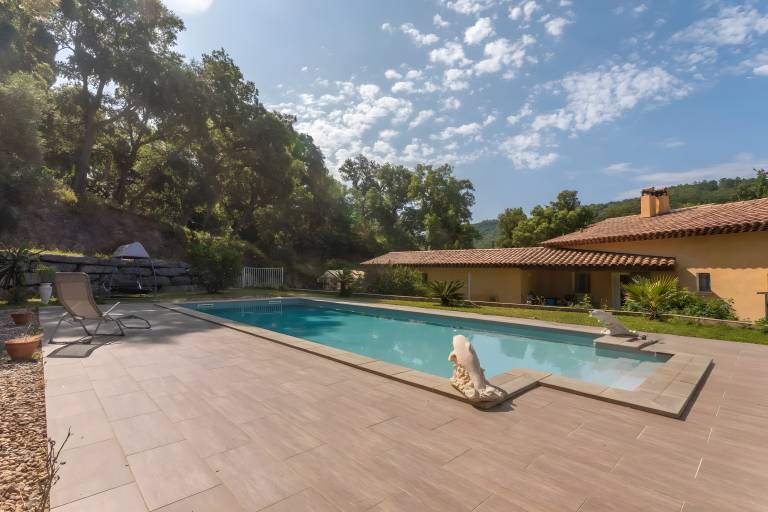 Privatzimmer in Collobrières für max. 2 Personen