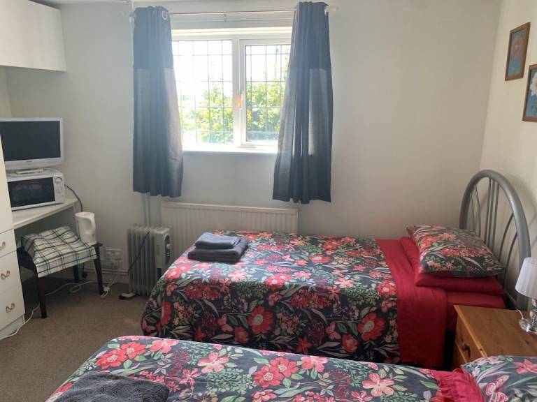 Bed and breakfast  Bromham