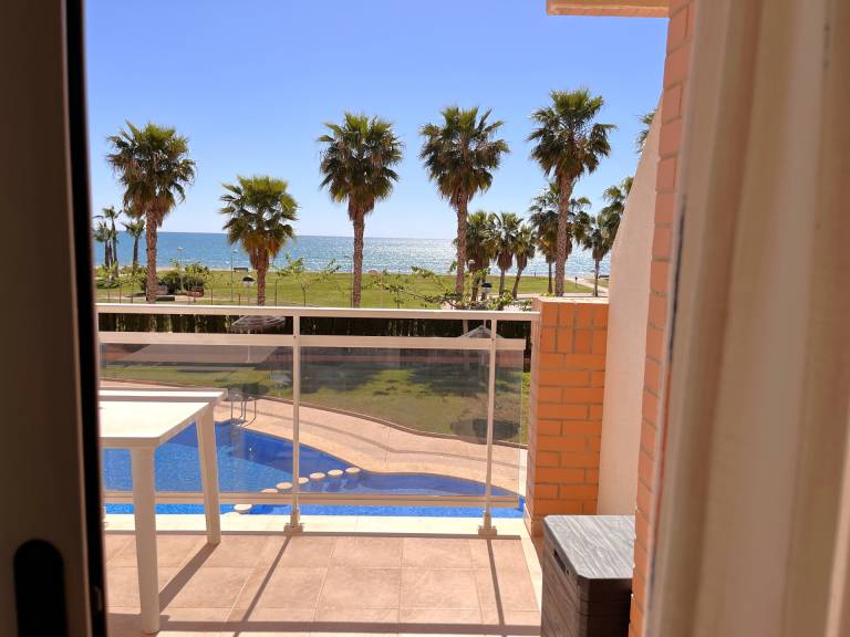 Holiday apartment with pool & patio | Sea view — photo 2