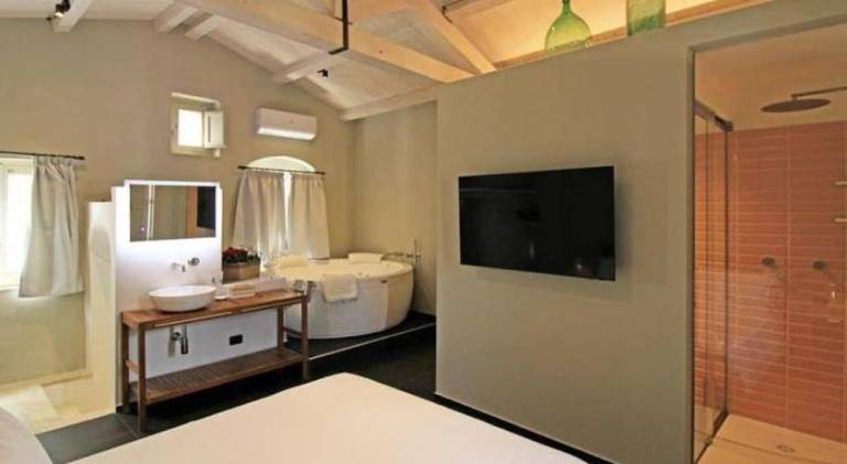 Vacation home with jacuzzi in Modica