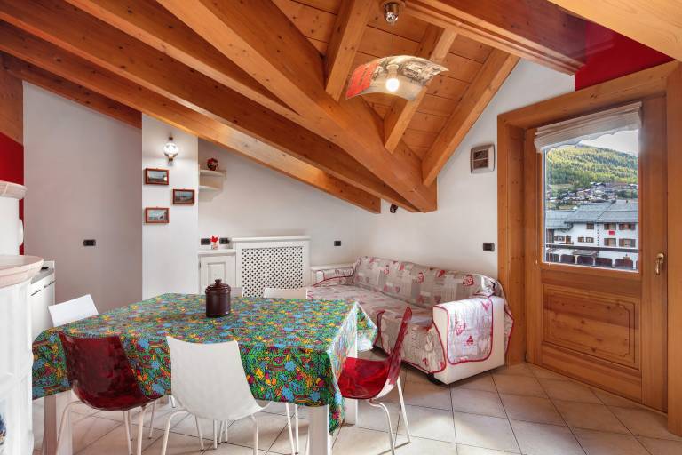 Casa Daniele-Livia Apartment with Mountain View, Balcony & Wi-Fi — photo 2