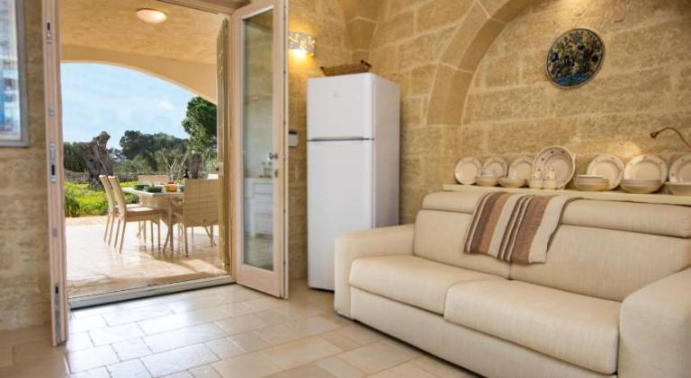 House with 2 rooms for 6 persons — photo 4