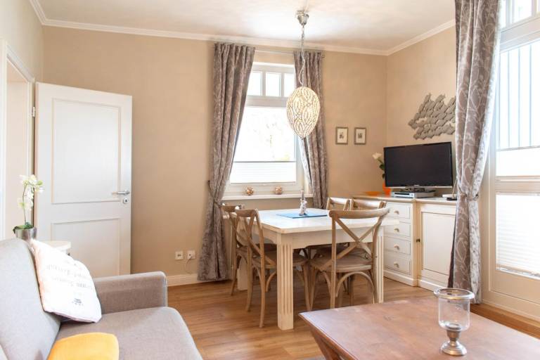 Beautiful rental apartment | Sea view | Next to the beach | Pets allowed — photo 3
