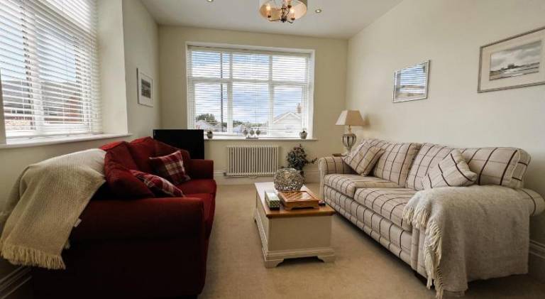 House | Beach nearby | Pet-friendly — photo 2
