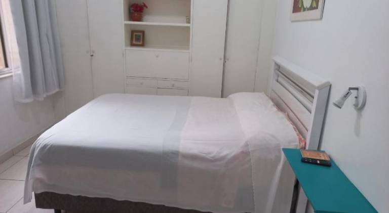 Rental apartment with 1 room for 5 persons in Leme