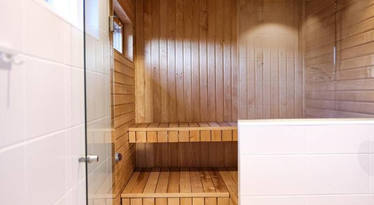 Villa with hot tub — photo 3