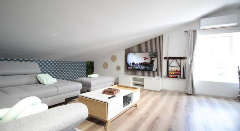 Verdun Centre - Full climatisation - 3 chambres - 7 couchages - 10 personnes - Parking Proche - Terr — photo 2