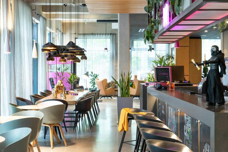 MOXY Frankfurt Airport — photo 4