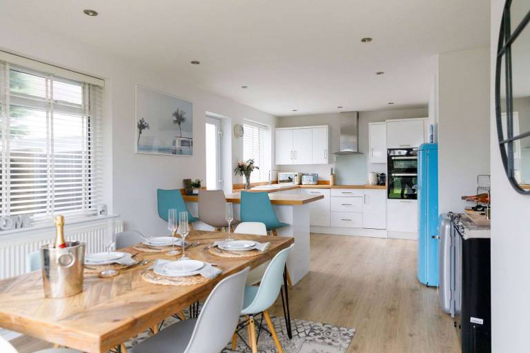 House  Selsey