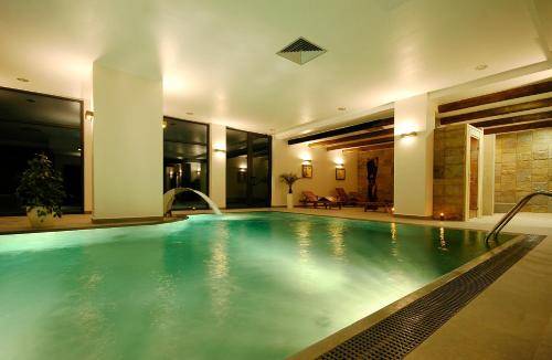 Hotel apartamentowy  Zawóz