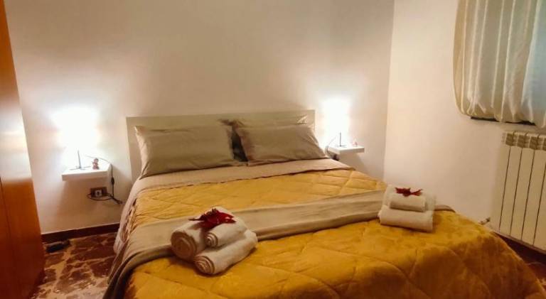 House | Pets allowed — photo 2