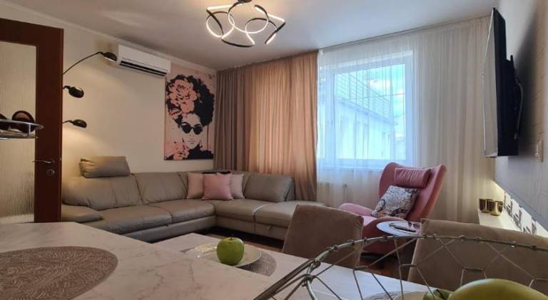Holiday apartment with yard | Near St. Stephen's Basilica in Budapest