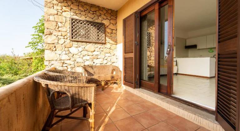 Rental apartment with 1 room for 4 persons in Olbia