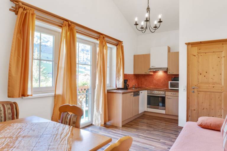 Children-friendly rental apartment with sauna, barbecue & yard | Mountain view | Dogs allowed — photo 2