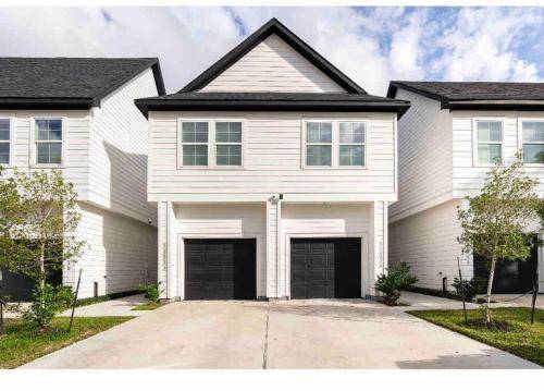 Villa Gulfgate/ Pine Valley