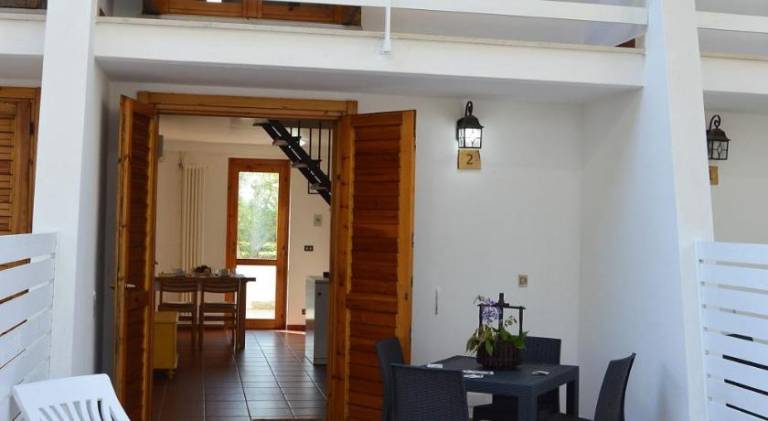 Nice serviced apartment with patio, pool & garden | Dogs allowed — photo 2