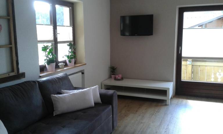 Apartment with garden, terrace & sauna in Umhausen