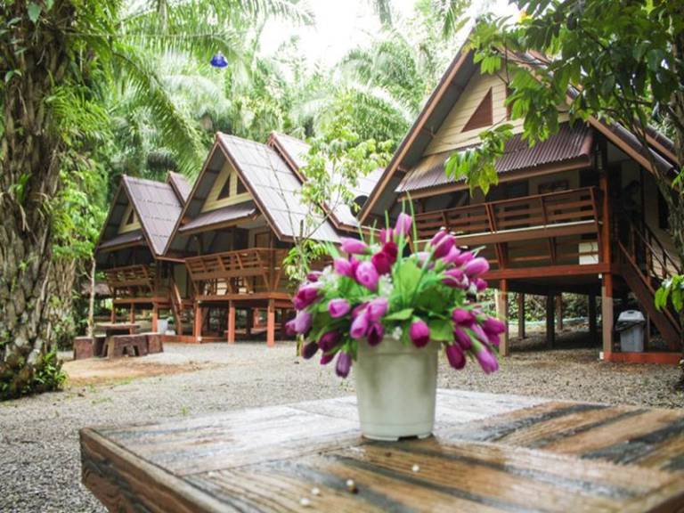 Pleasant serviced apartment with BBQ, garden & terrace | Pet-friendly in Krabi