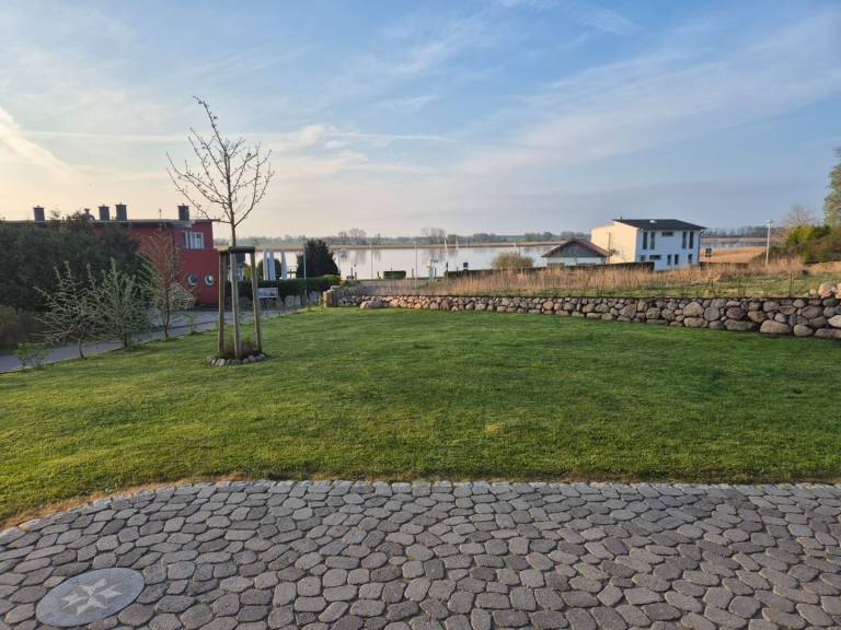 Ferienhaus Utkiek mit Blick auf die Puddeminer Wiek – Entspannung mit Hafenblick — photo 4