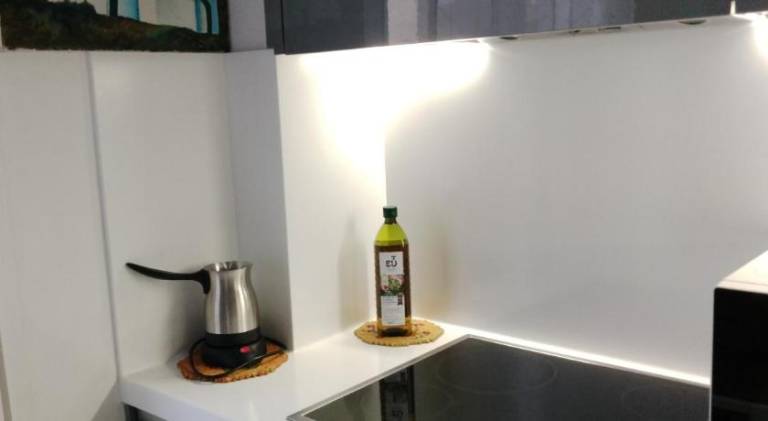 Rental apartment with patio — photo 5