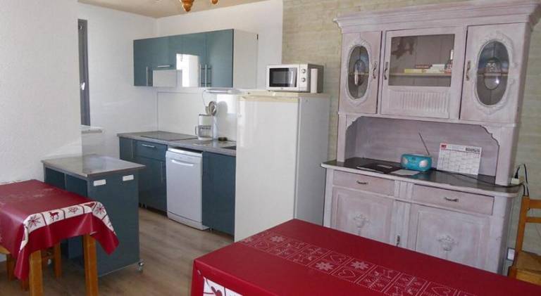 Fully equipped holiday apartment with yard | Ski nearby | Pet-friendly — photo 3