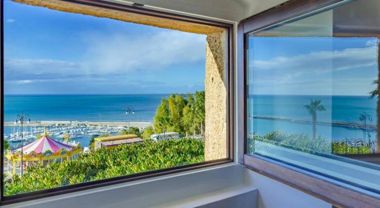 Le Maestranze Deluxe Rooms in Sciacca