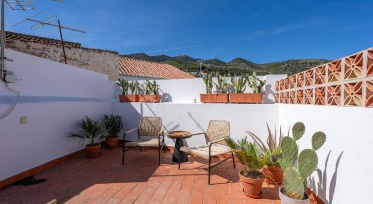 Holiday apartment with patio in Benalmádena