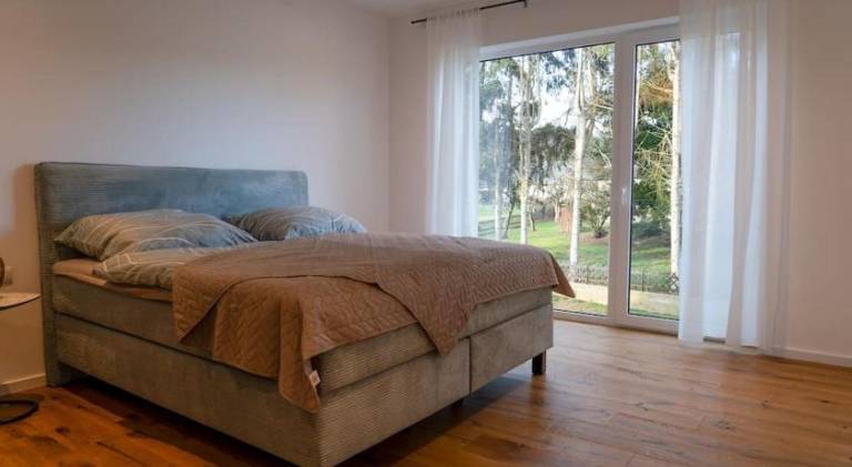 Rental apartment with 2 rooms for 5 persons — photo 2