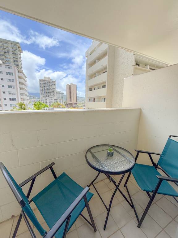 Family-oriented apartment | Near Honolulu Zoo | Beach nearby | Dogs allowed — photo 3