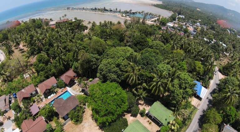 Rental apartment with patio & yard | Close to the beach | Good for workation | Pet-friendly — photo 5