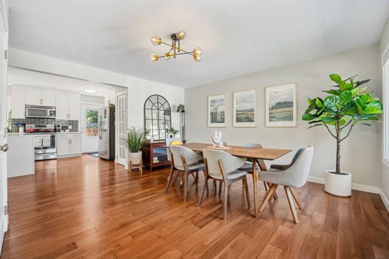 House  Radisson Heights - Albert Park