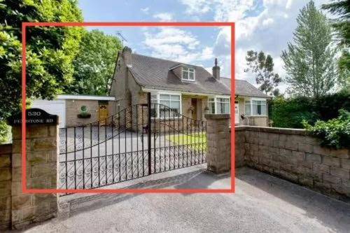 House with 1 room for 8 persons in Sheffield
