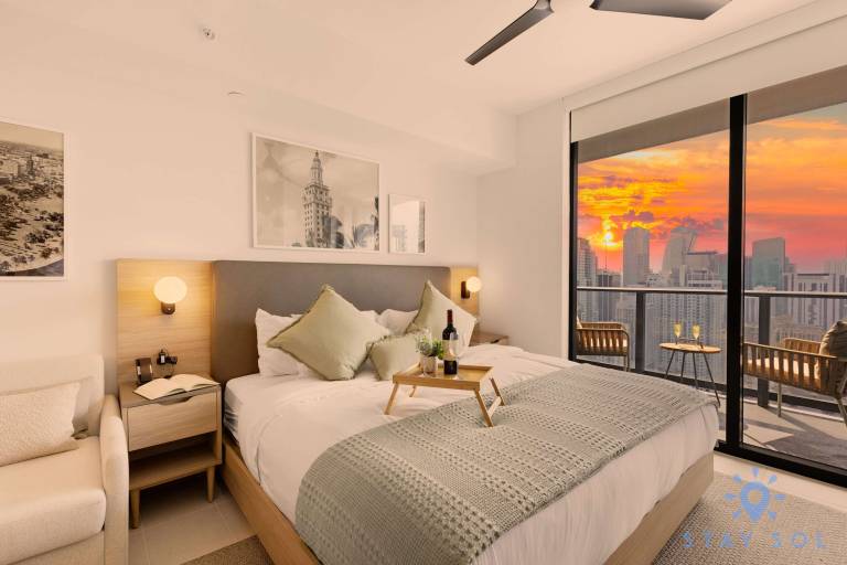 Stylish Studio Amazing Amenities Pool
