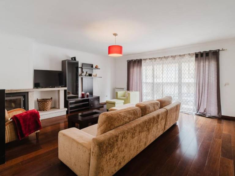 Fully equipped nice villa with pool, yard & grill | Dogs allowed — photo 3
