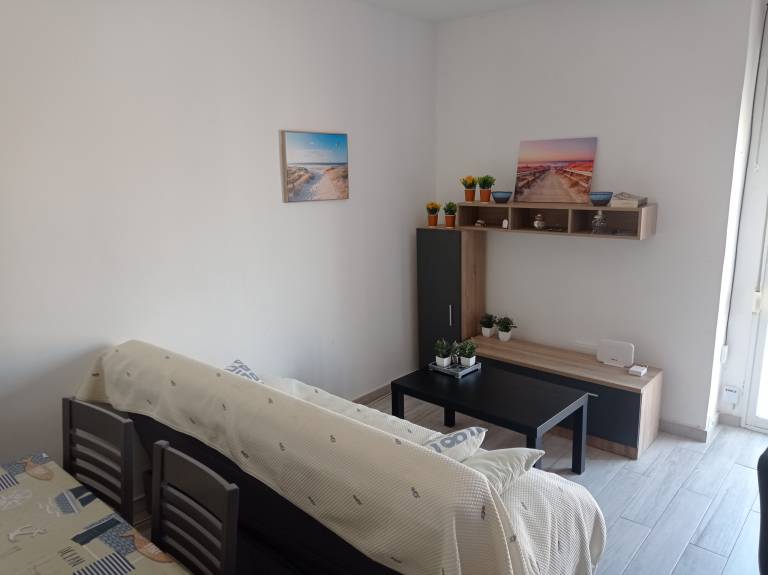 Fully equipped wonderful rental apartment with terrace | Beach nearby | Pet-friendly — photo 4