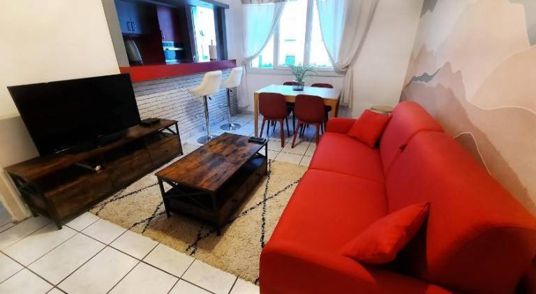 Rental apartment with 2 rooms for 6 persons in Dijon