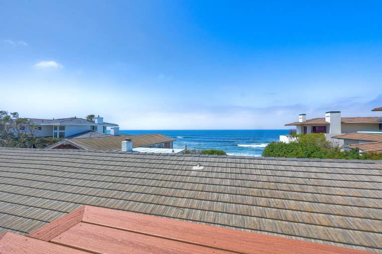 Oceanview, Walk To Beach, Fire Pit, BBQ, Backyard — photo 2