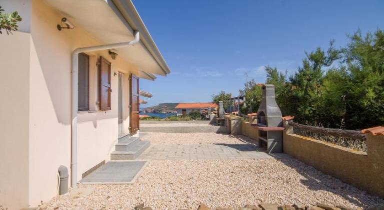 House with 2 rooms for 4 persons — photo 4