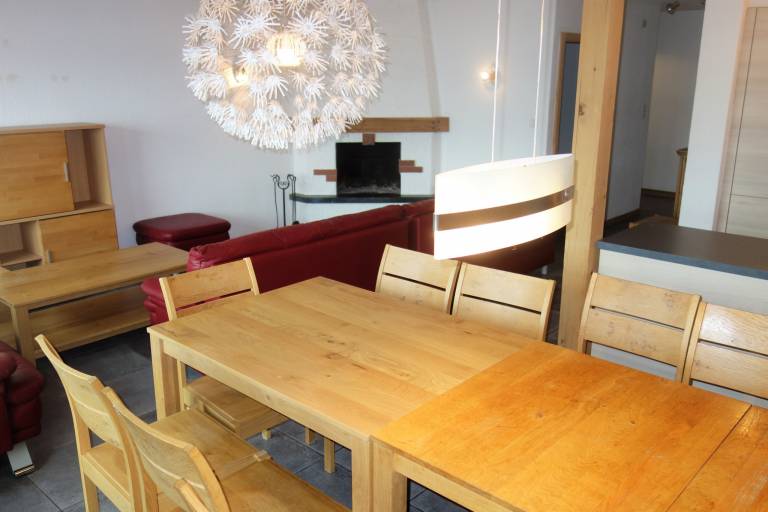 Fully equipped holiday apartment with yard & terrace | Close to the ski | Pets allowed — photo 3