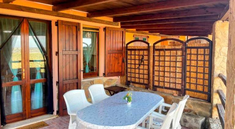 Holiday apartment with terrace — photo 3
