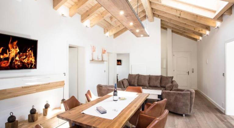 Rental apartment with patio & sauna | Next to the ski | Pets are welcome — photo 3